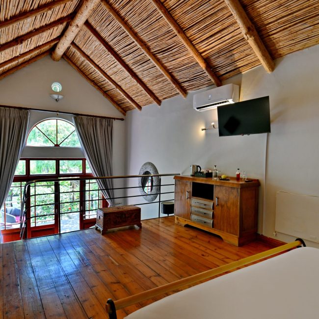 Orchard Suite - Honeymoon (4)